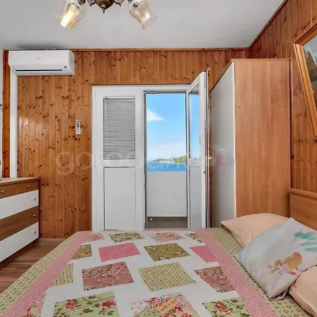 Beachview In *